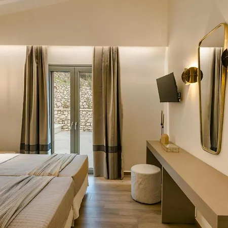 Villa Avaton By Vintage Travel *