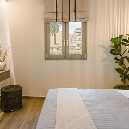 Villa Avaton By Vintage Travel *
