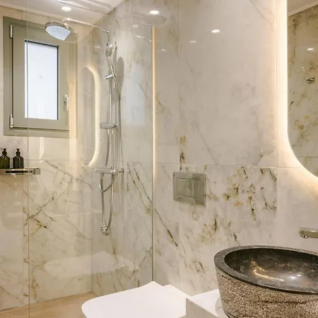 Avaton * Ajía Effimía